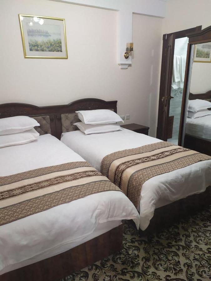 Hotel Maroqanda Самарканд Екстериор снимка